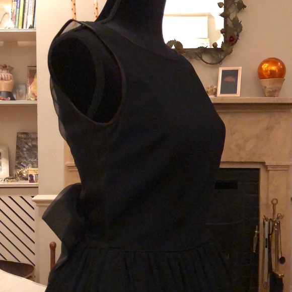 Black 1970s-style sheer bowed cocktail dress - Picture 4 of 7